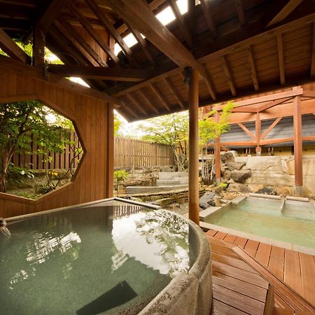 Kusatsu Onsen Hotel Village Bagian luar foto