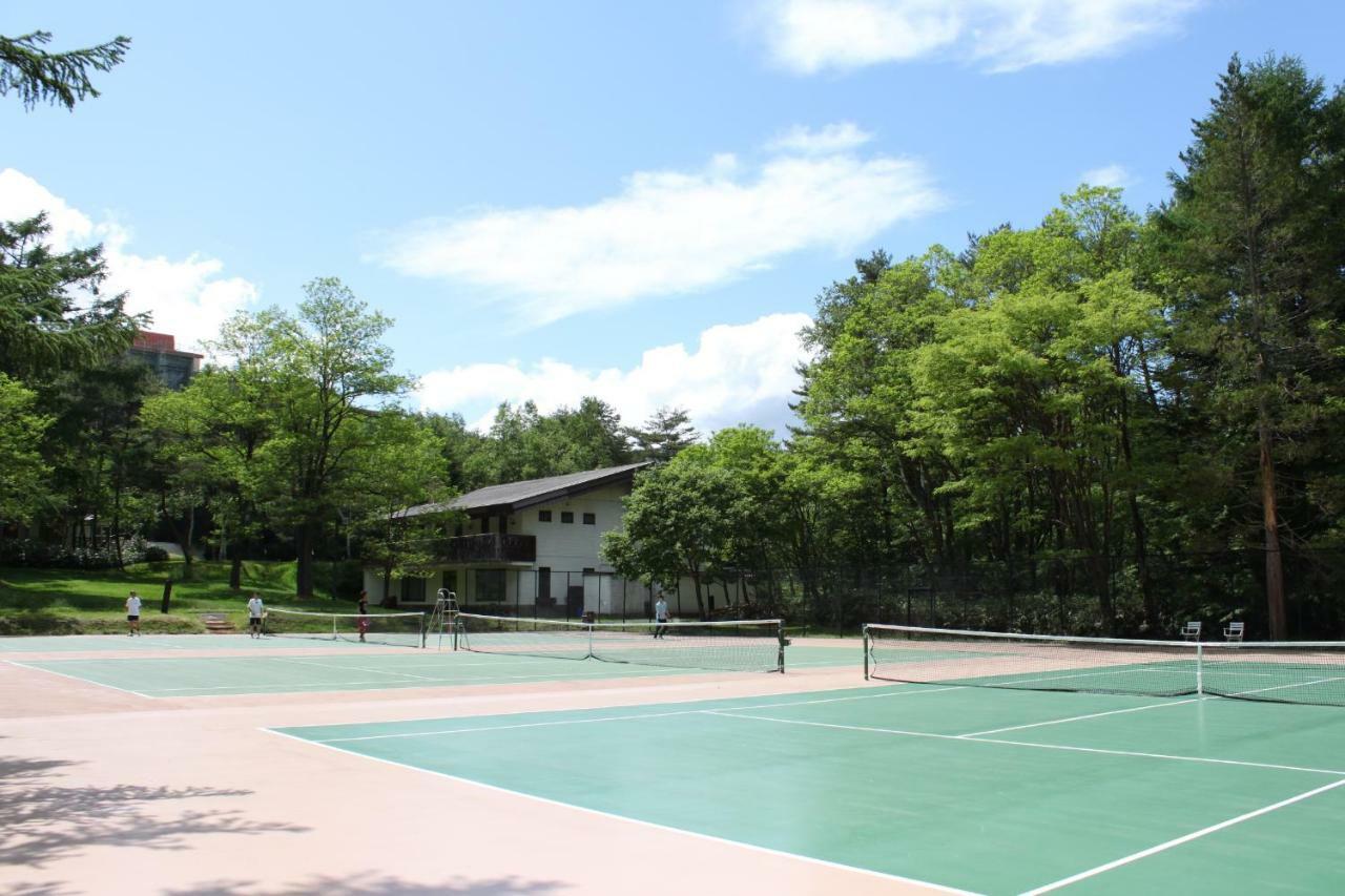 Kusatsu Onsen Hotel Village Bagian luar foto